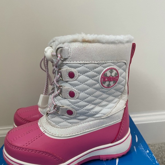 Totes kids Snow boots! - Picture 3 of 7
